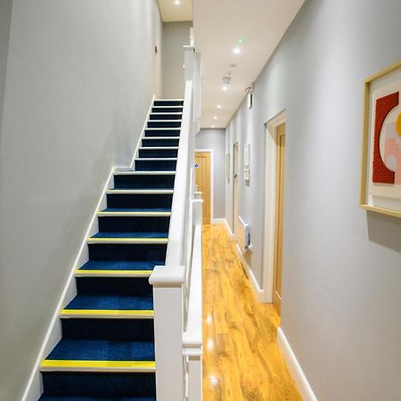 Tavmar Accommodation Линкълн Екстериор снимка