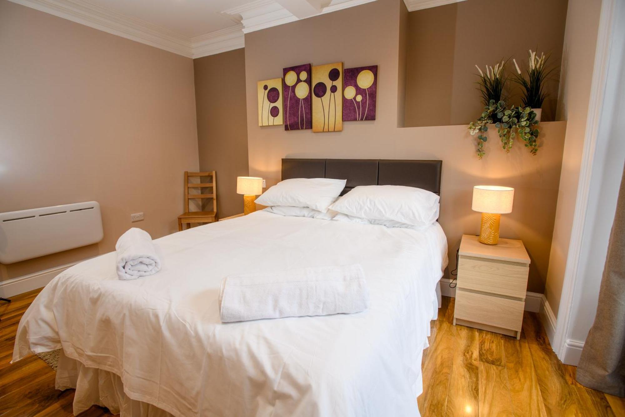 Tavmar Accommodation Линкълн Екстериор снимка